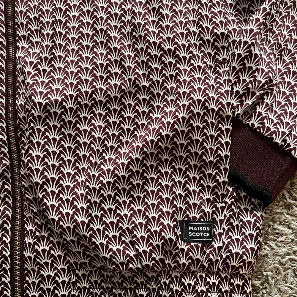 Scotch & Soda Dark Burgundy Floral Bomber Jacket reversible. - Picture 9 of 10